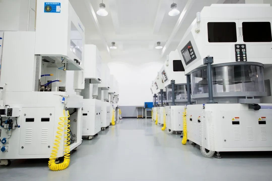 Производители сервоприводов Newgear, номер детали PFN для стандарта Nema 42.